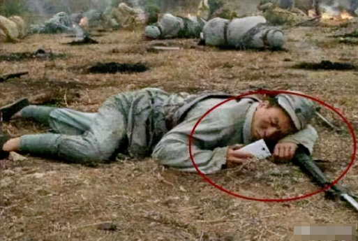 剧中那些离谱的穿帮镜头,怎么可以穿帮的这么不像话!