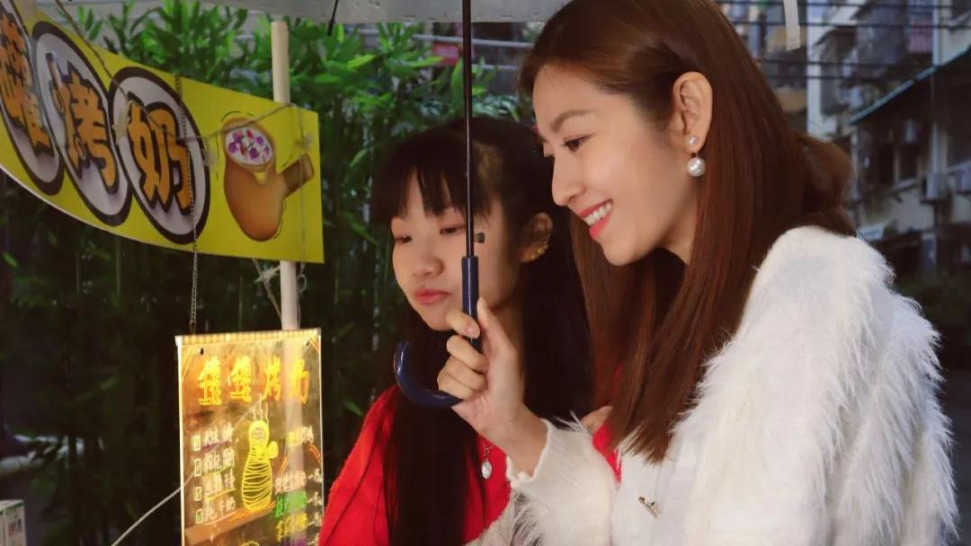 陈自瑶终于亲揭“分后事”：带囡囡出去同佢一起玩，旧年算係自己嘅一个新开始！