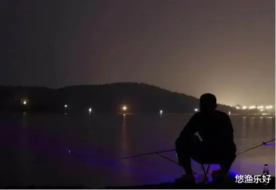 夜钓高手都是怎样炼成的？揭秘夜钓黄金时段，你准备好了吗？