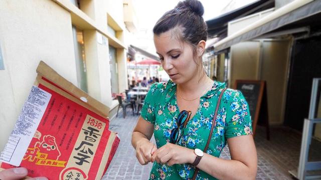 我们眼里的“垃圾食品”，在外国人眼里，却都是奢侈零食！