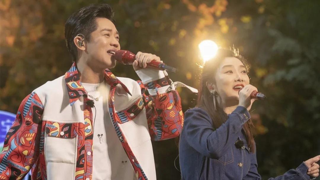 看演唱会买到柱子票维权无果，凤凰传奇玲花怒了：一定要讨个说法