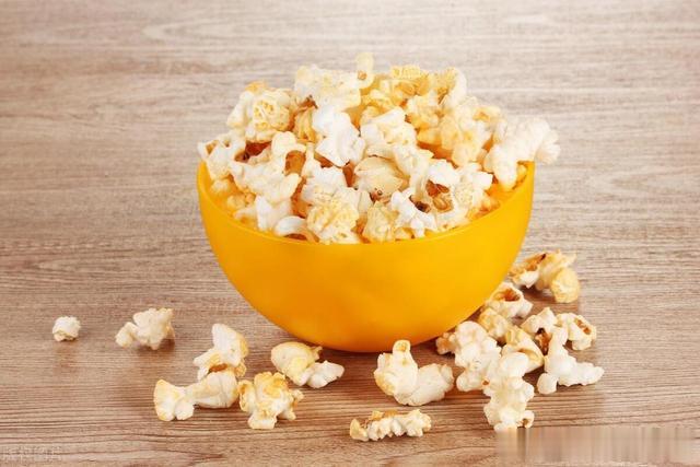 轻断食第一天!吃了11根玉米。这些网友的减肥法笑死我了