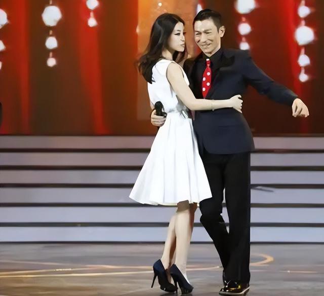 “京圈名媛”朱珠:前任个个是“人物”,37岁选择嫁给普通人