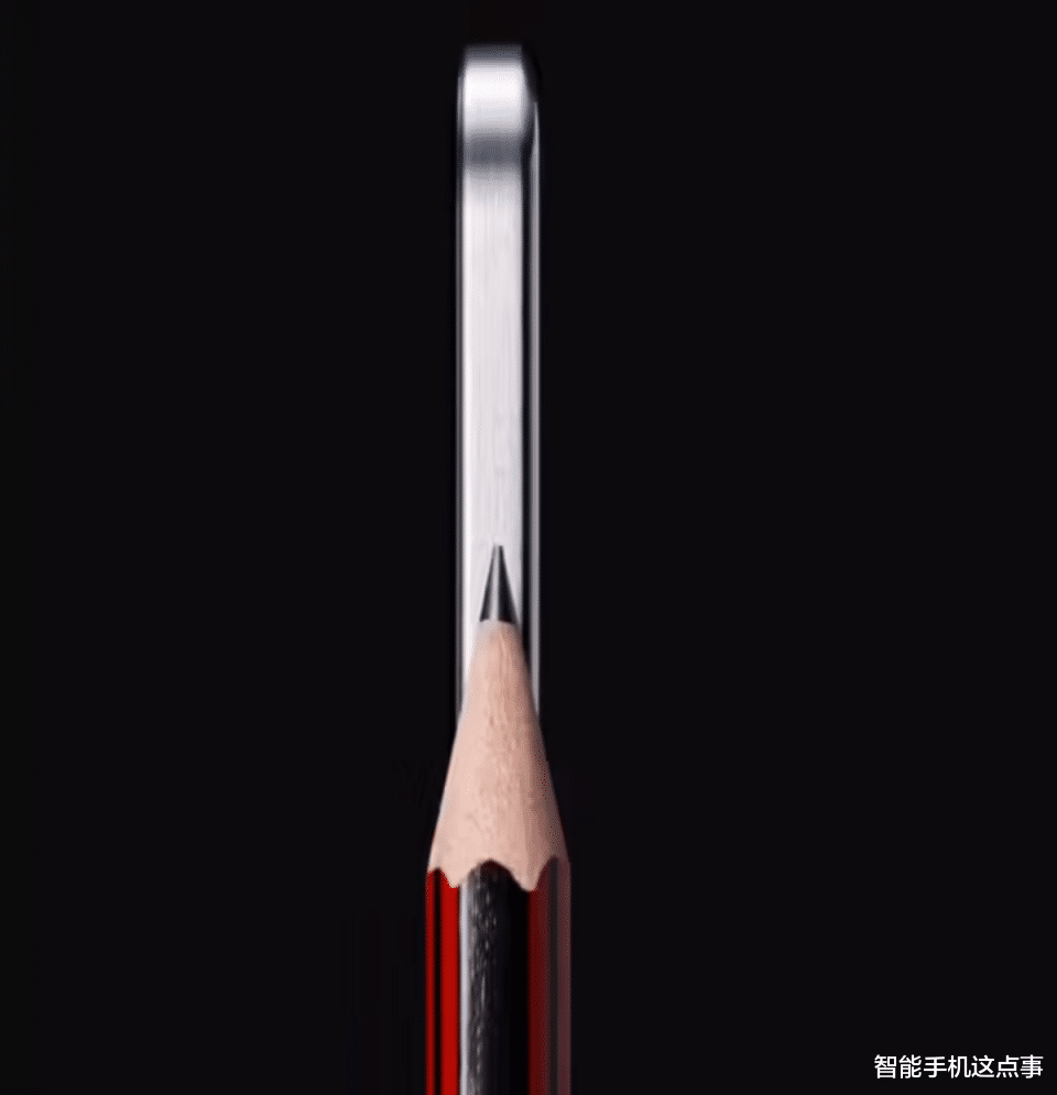 OPPO大折叠屏手机突然官宣:钛金属机身+超薄设计,二月发布