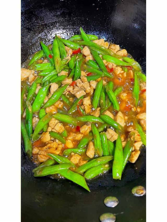 三伏天爱出汗,建议使劲吃“它”,化湿健脾还解暑,腿脚更有劲!