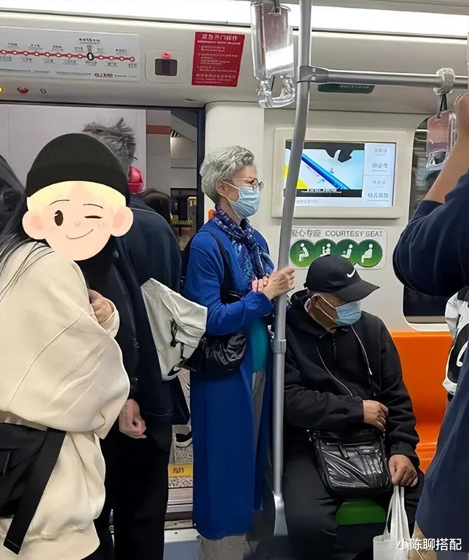 秦怡的“东方骨”有多出众？看她和国外神颜美女合影，你就懂了！