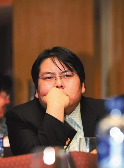 车晓该有多自信?和江疏影同框,科技脸和原装脸差距一目了然!