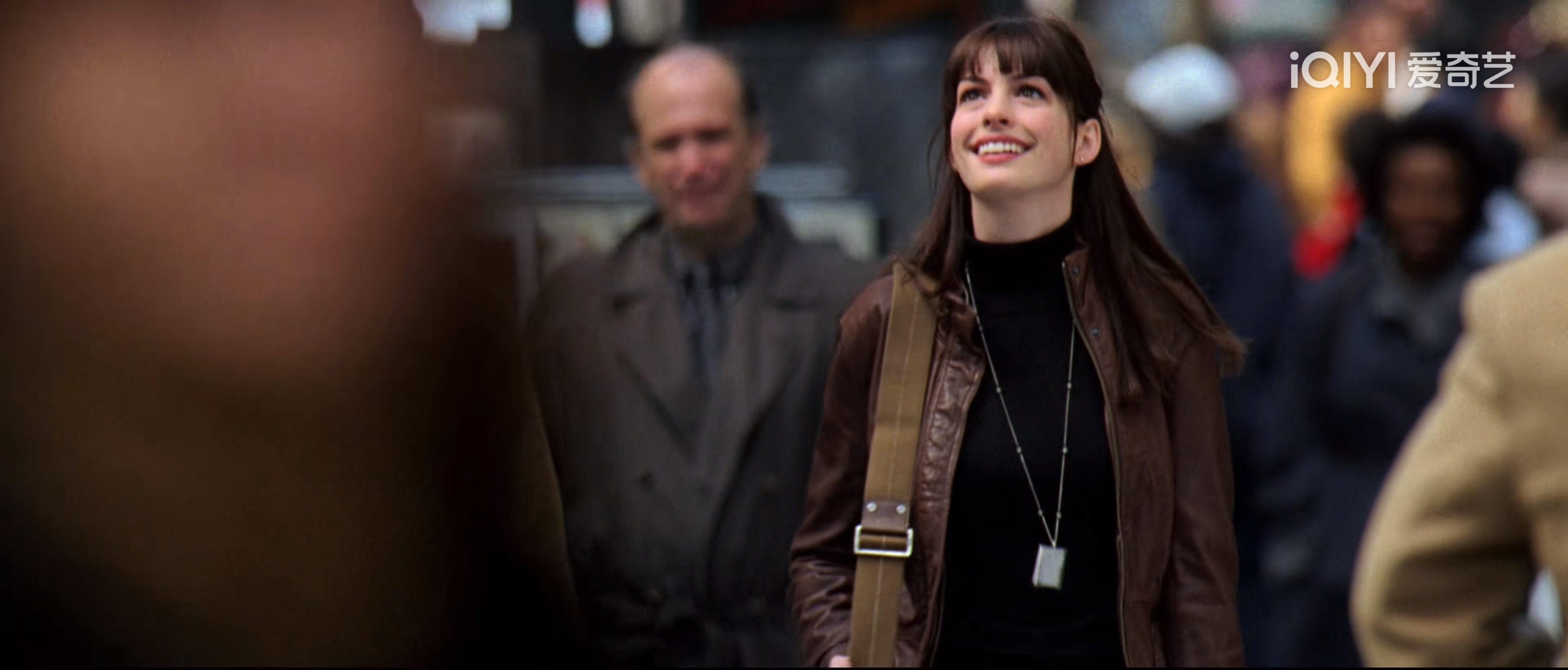 《穿Prada的女魔头》|现实偏离理想,转身离开的底气是什么