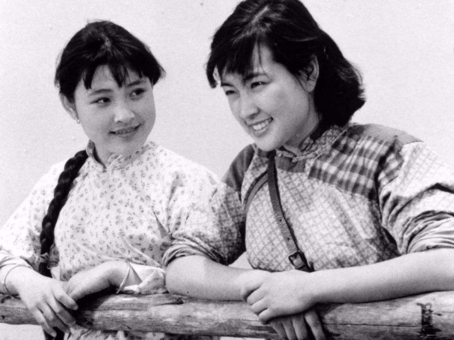 没想到,八一厂捧红的九大女星全都来自山东,齐鲁美女飒气十足