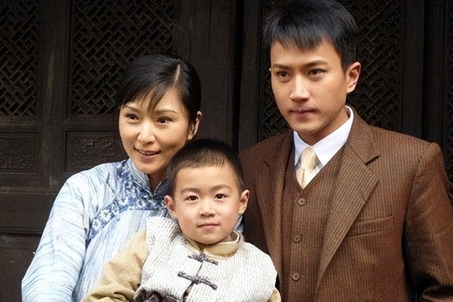 刘恺威近照惊呆网友,老得认不出来了,杨幂华为代言成热议!