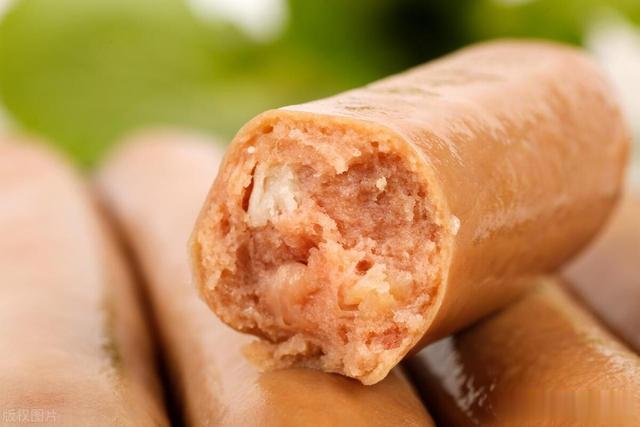 午餐肉和火腿肠有啥区别？了解清楚后，区别真不小，别再买错了