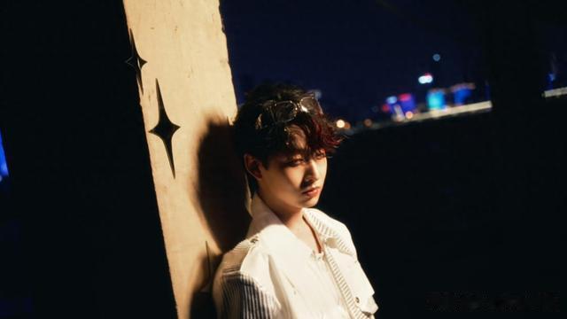 浪姐5乘风席位直播比赛结果,萨顶顶太牛了,尚雯婕情怀拉满