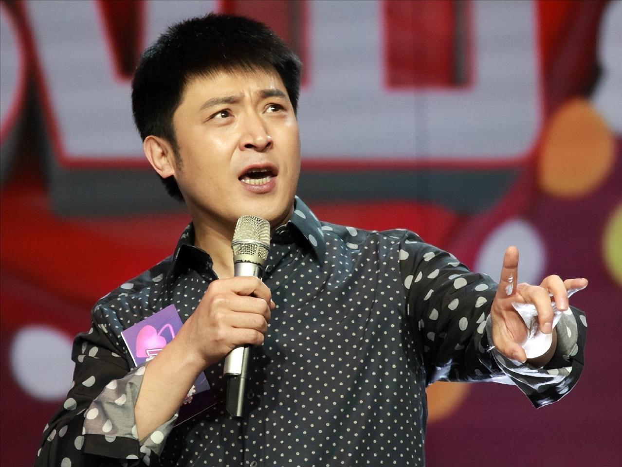 孙涛的小品那么差,为啥还能年年上春晚,看他老婆是谁就明白了