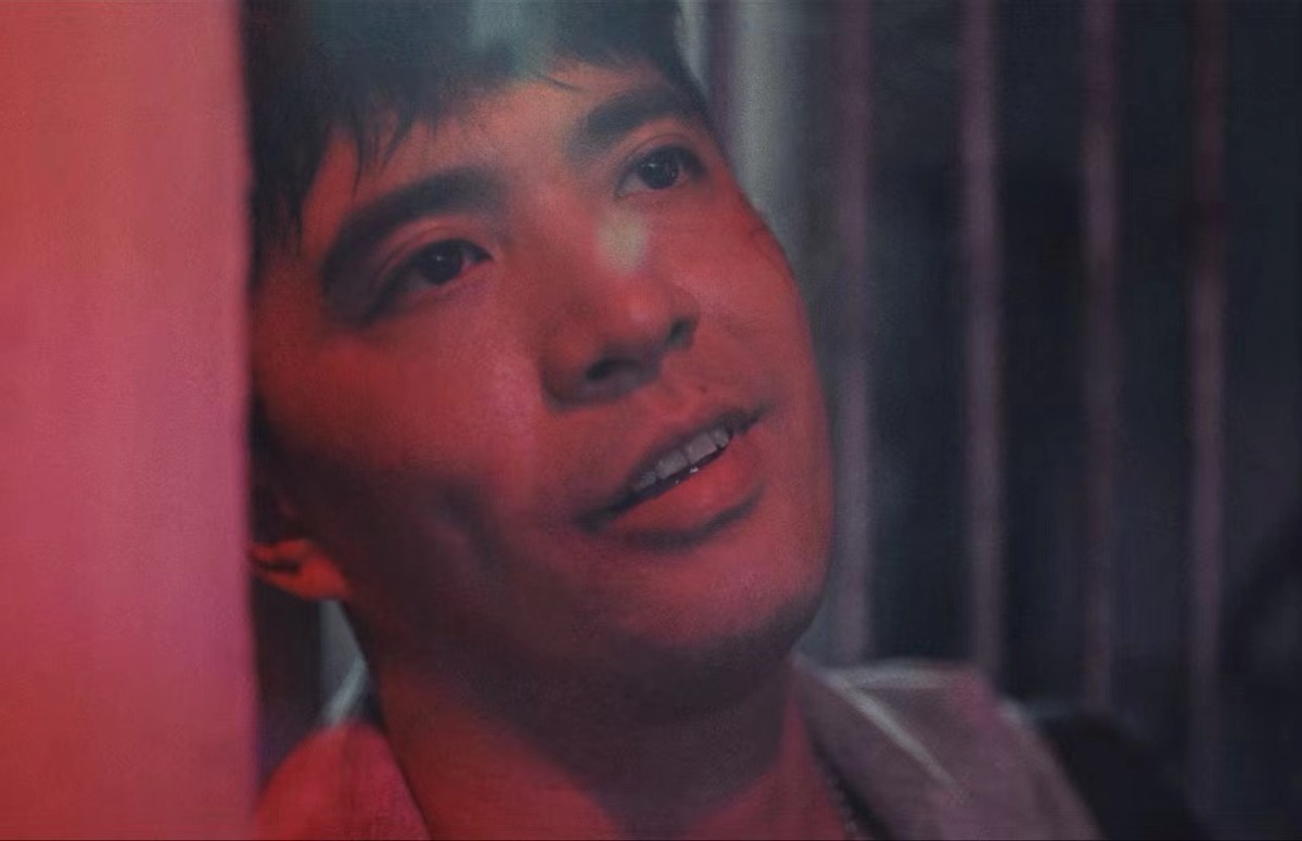 开播就夺飙升榜冠军，王志文一出手，国产悬疑喜剧又有王炸了