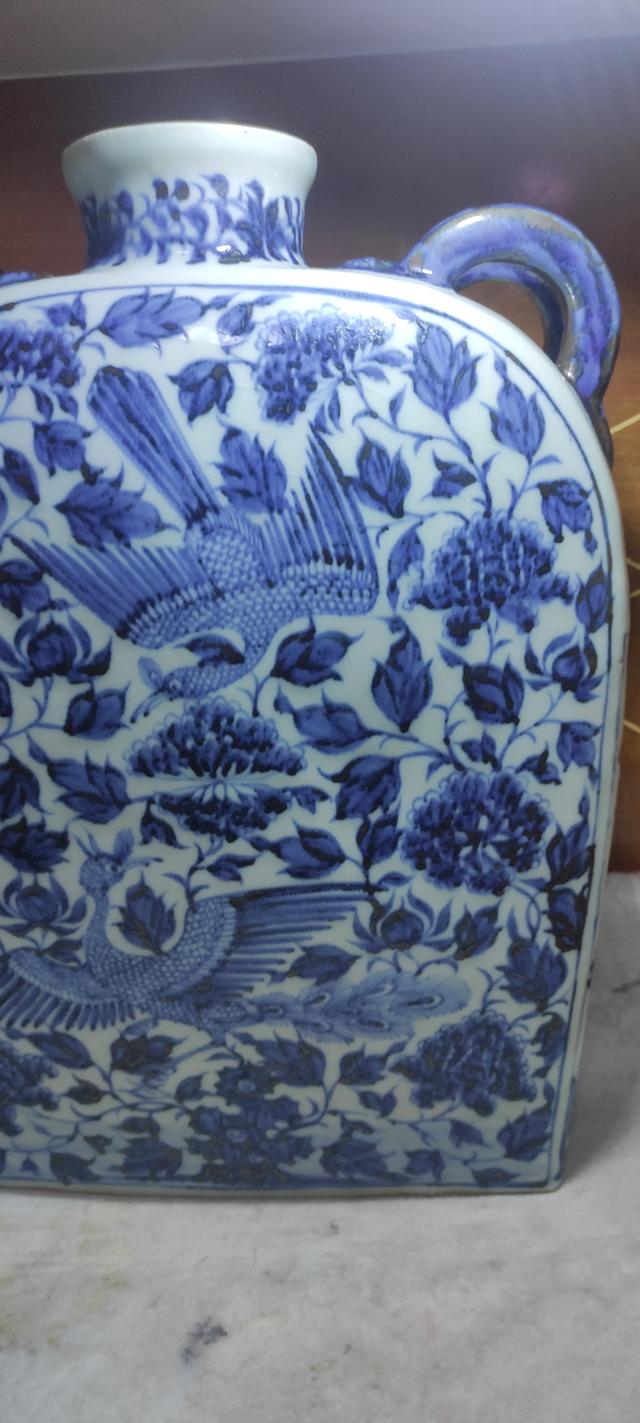 元青花麒麟引凤纹四系扁壶