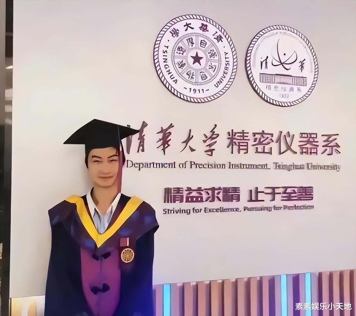 庞众望带女朋友现身,他们日常互动很暖心,他很懂得照顾女友