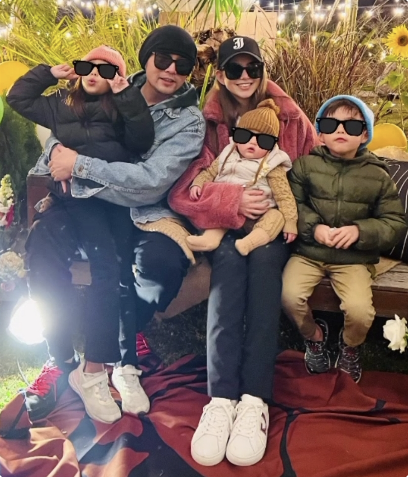 31岁昆凌晒庆生照撒糖,周杰伦穿西装出席,甜喊老婆“生日女孩”