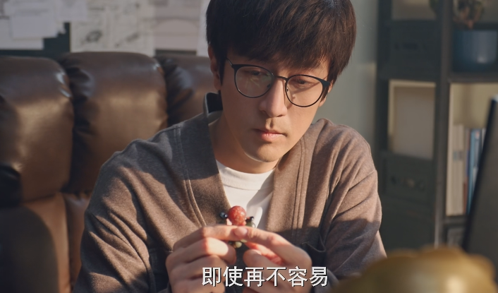 离开潘粤明张雨绮,盗墓剧迎来新铁三角,《藏海花》上线就是榜单冠军