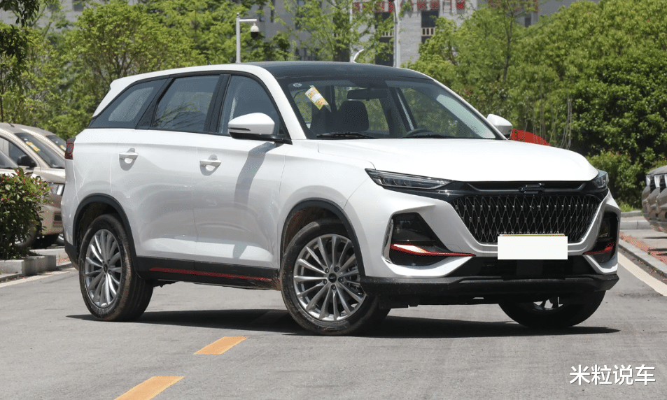 6万级长安SUV：5/7座随便选，准B级定位！超高颜值，性价比无敌