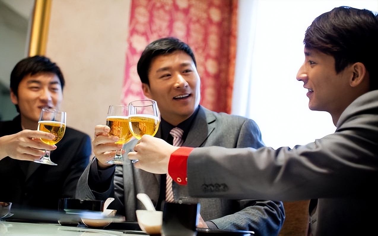 为什么领导不愿意提拔你？弄懂领导这3条心理，少奋斗10年