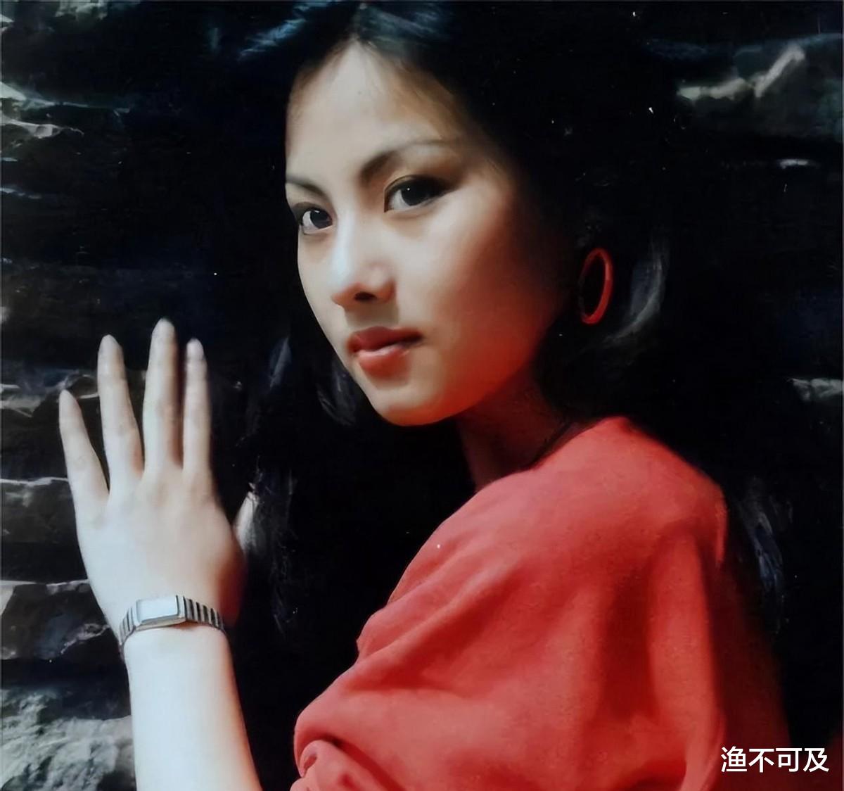 17岁拒演红楼梦,28岁跳楼身亡,王扶林评价:她一肚子草包没文化