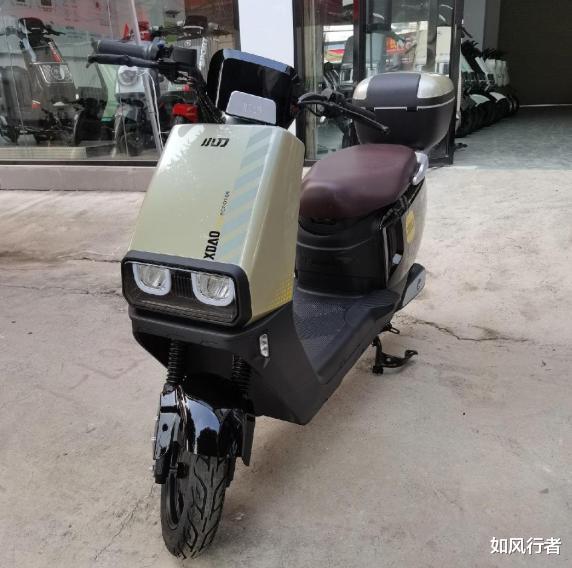 3000元档的3款电动摩托车，标配72伏大容量电池，最高续航200公里