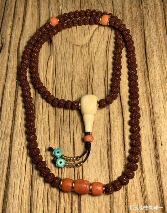 他这条金刚不盘只挂脖，不但没色差，还如此惊艳，怎么办到的？