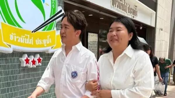 香港男星又结新欢？街头亲密照引发热议，已有三女友被封韦小宝