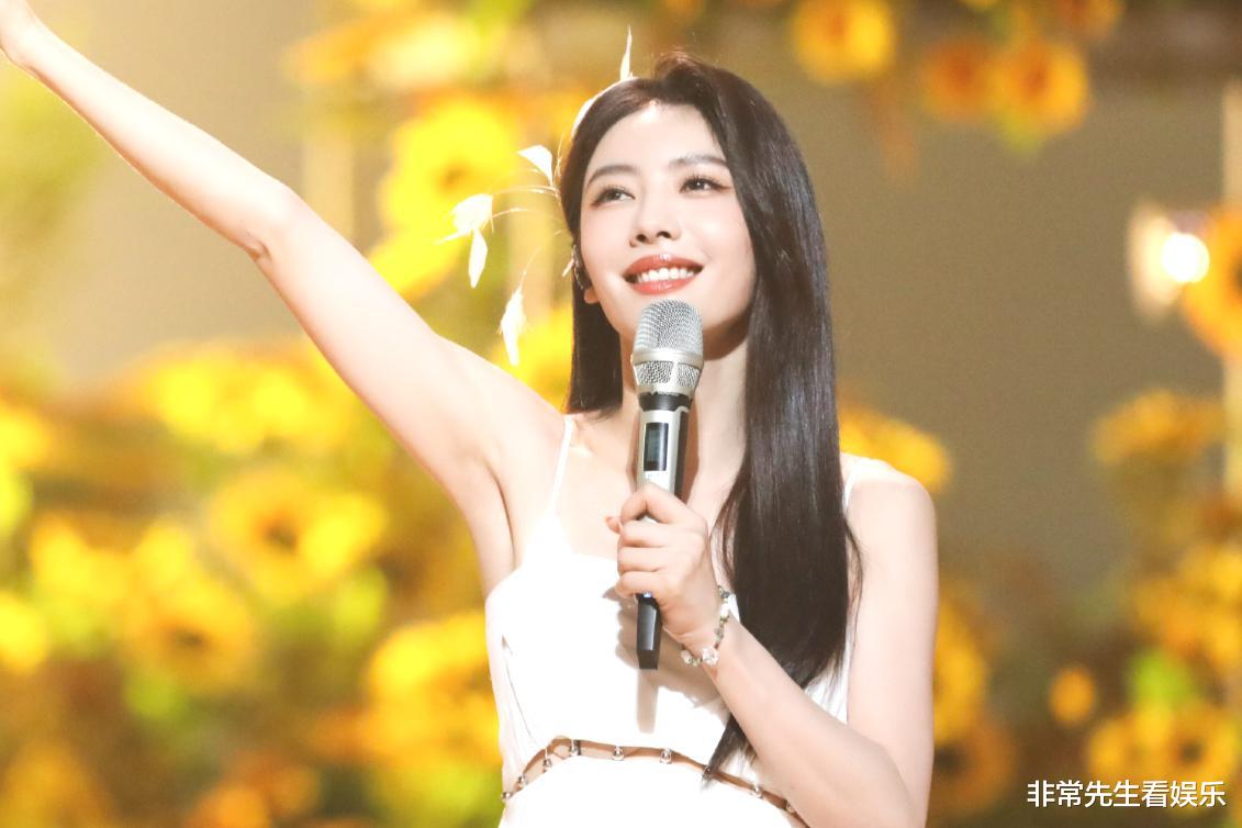 《浪姐5》四公1人淘汰,陈昊宇组第1,王霏霏助力《精卫》封神