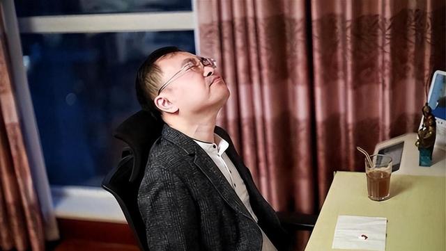 10亿换一命!京东副总裁蔡磊对抗渐冻症4年后,终于赢得一线生机