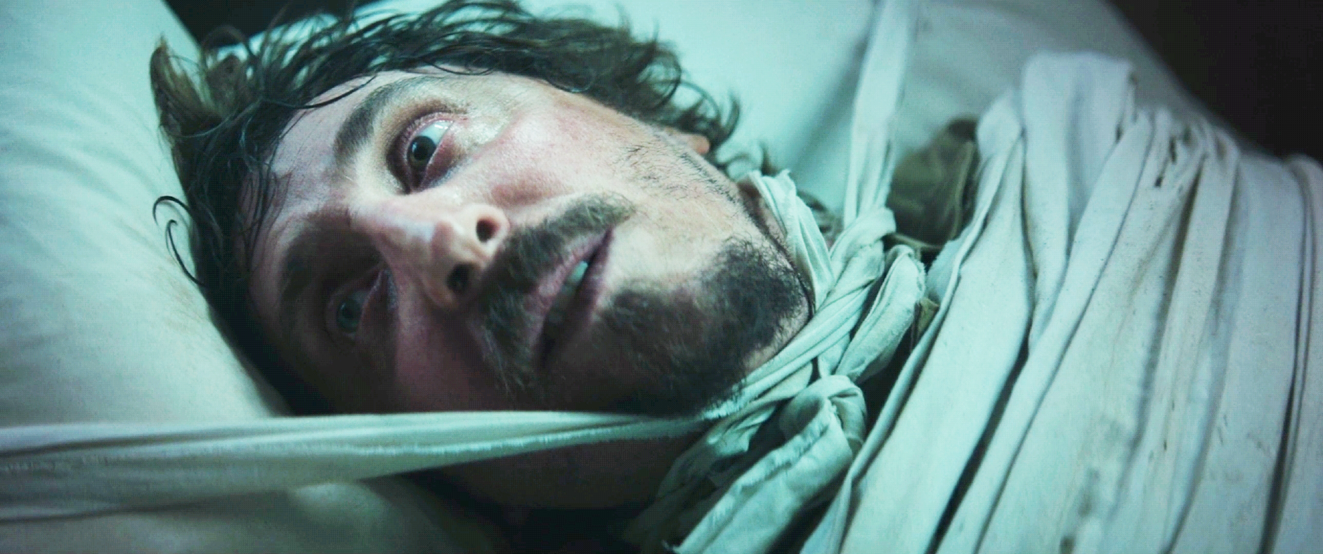 《饥饿站台2》：严重超标的重口味，败坏了第一部的好口碑