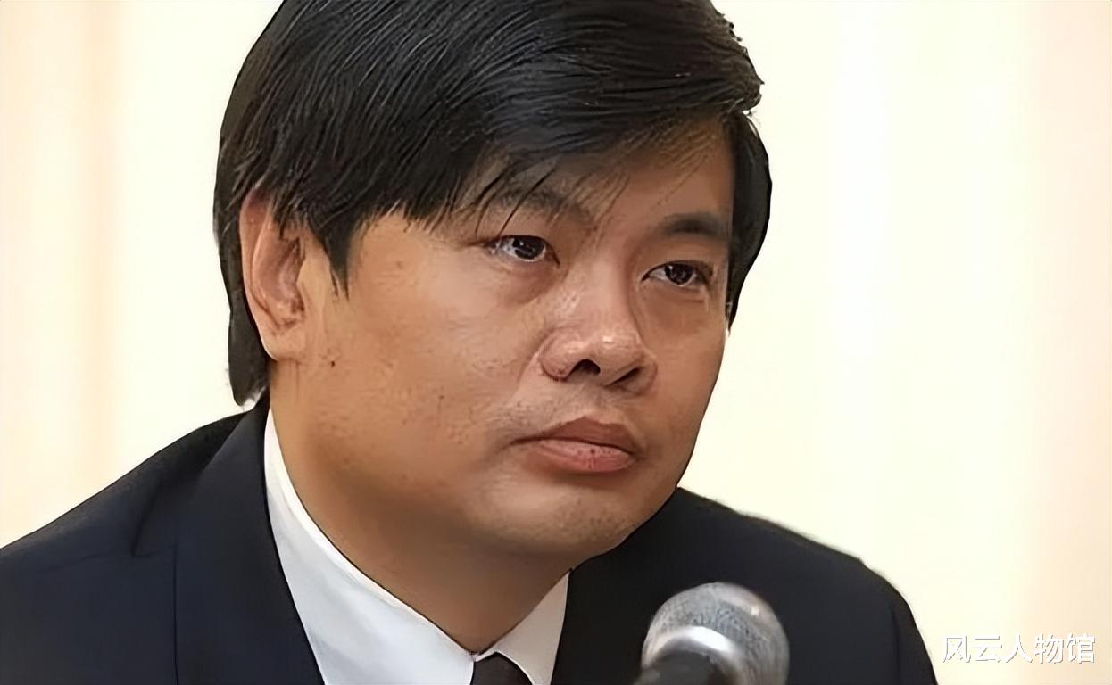 曾是央视当家花旦,被称为倪萍接班人!却因私生活混乱被开除?