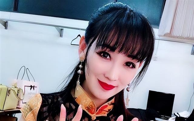 突发！40岁女歌手申烨不幸去世，提前写好讣告，多次登上央视舞台