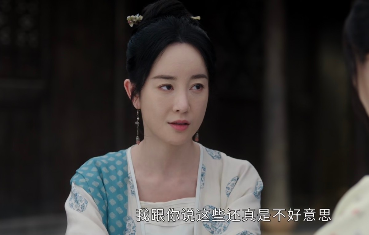 《墨雨云间》:张檬一出场,我才彻底明白,天然脸和科技脸的区别