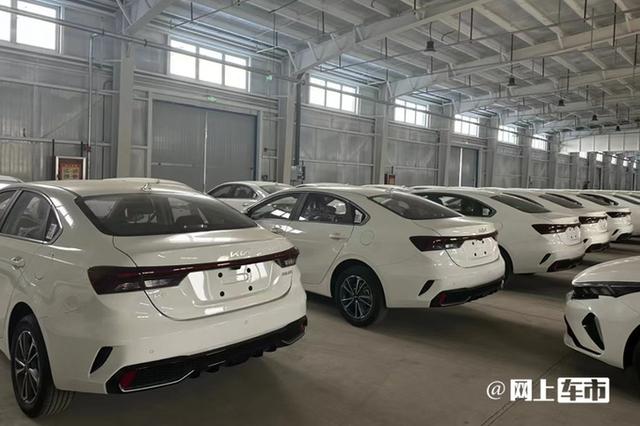 起亚主力车12月大降价，最高8.8万！最便宜的才卖4万多