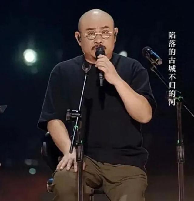 刀郎和云朵真的翻脸了？经纪人说出实情，他称刀郎也是个普通人