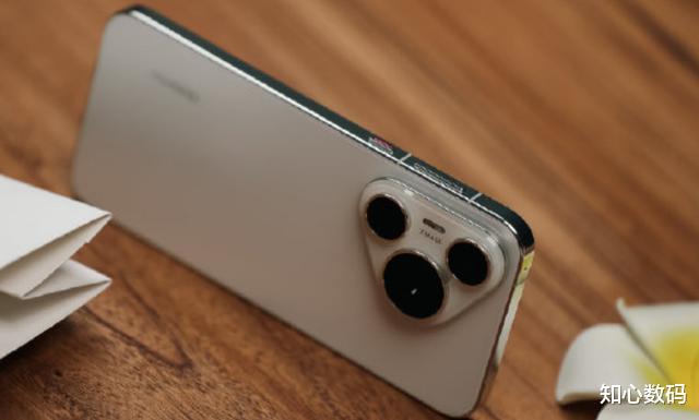 华为Pura70最新售价确定,512GB跌价1481元,等等党赢了