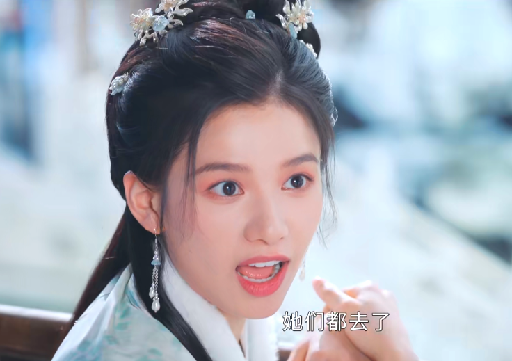 张婧仪新剧大翻车,一星差评被刷爆,这种国产烂剧跪求别再拍