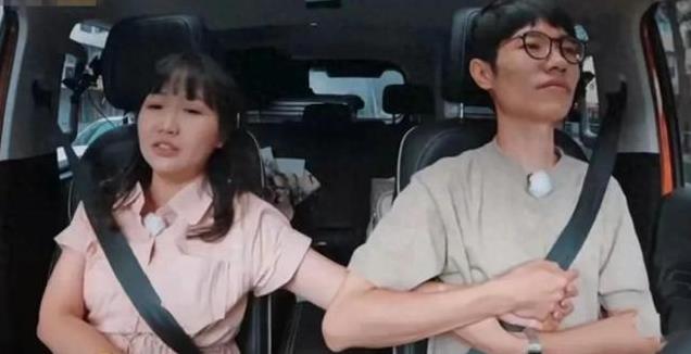 傅首尔直面网络争议,回应“傅首尔面相”梗引发热议