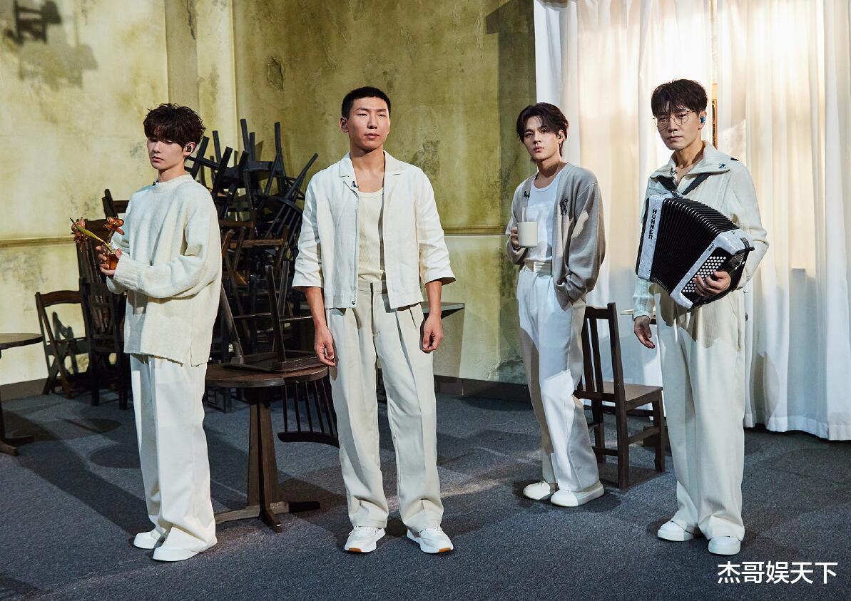 王铮亮预判了李克勤的策略,但他的做法却让《披哥》剧本暴露无遗