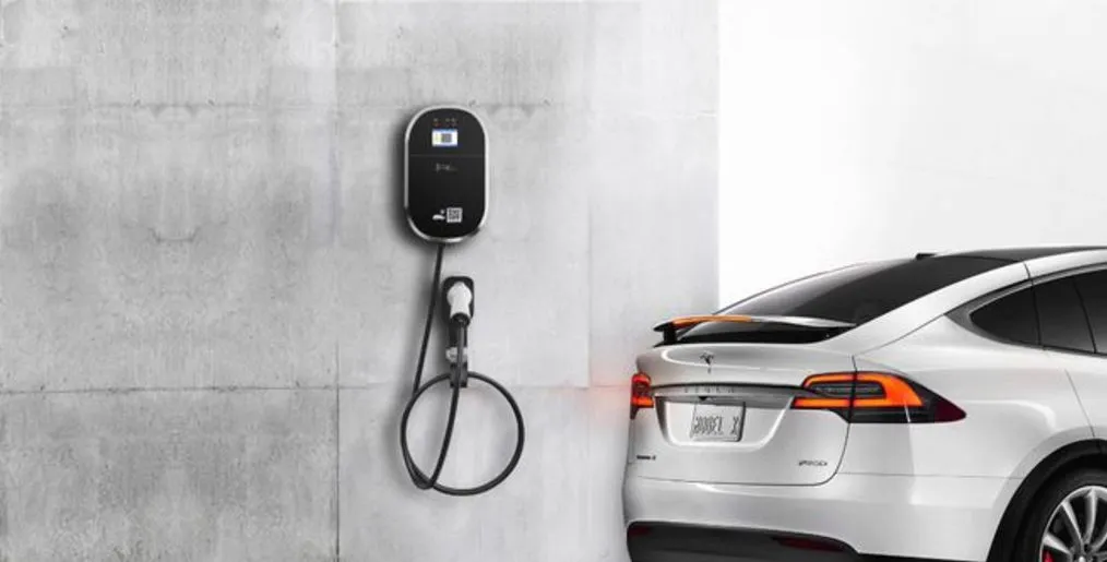 新能源车主吐槽：为了省钱买了电车，结果后悔到哭！