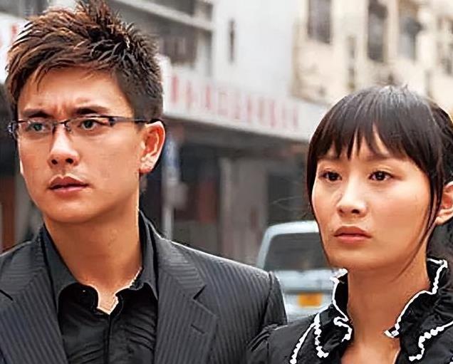 同是TVB四小生，为何黄宗泽戏约不断，而帅气的他却销声匿迹？