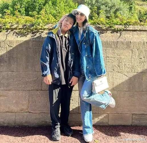 黄圣依同一条衣服穿好多年，她爱的才不是扬子的钱，pua太可怕了