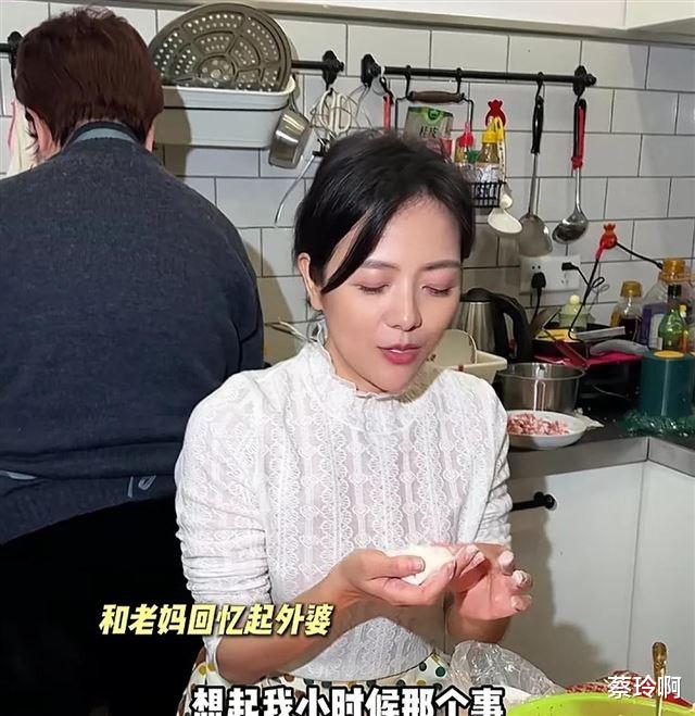 杨乐乐回娘家手脚麻利干家务，厨房简陋像出租屋，汪涵被嘲不买房