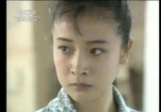 她是国家一级演员,婚内多次给丈夫戴绿帽,丈夫隐忍27年没离婚