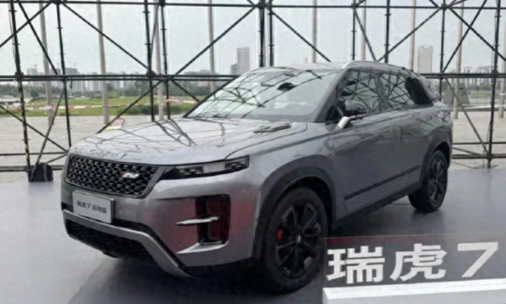 奇瑞真造了一辆路虎！颜值霸气，智能驾驶，现款才6.99万