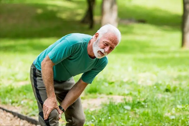医生多次告诫：血压不超过这个范围，不用担心，放宽心随便吃喝！