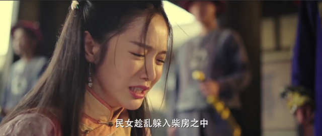 太尴尬！挑战周星驰翻拍《九品芝麻官》，首映日票房只有1300块