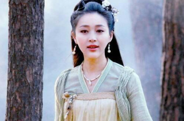 “古装女神”也敌不过岁月,曾经的沧海遗珠,如今过得怎样了
