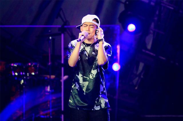 他的歌让娱乐圈瑟瑟发抖,从被雪藏到热搜体质,有种有才有趣!